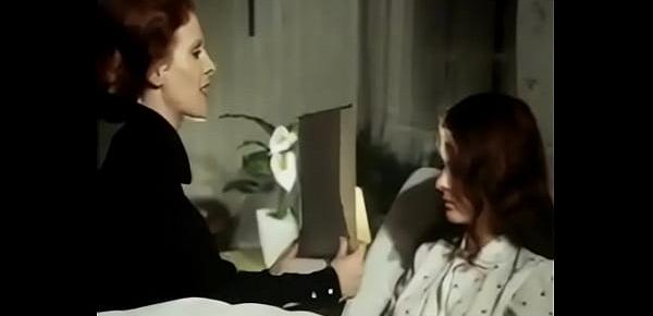  Lesbian classic. Please name actress or movie name